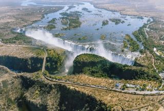 "The 6 Most Spectacular Waterfalls in the World, A Once-in-a-Lifetime Experience"