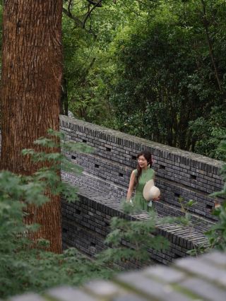成都の夏のおすすめ旅行先：峨眉山を巡る、快適な2泊3日の旅程
