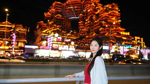 Berangkat dari Shenzhen | Itinerary 5 Hari 4 Malam Fenghuang + Zhangjiajie yang Anti Ribet — traveler post in Phoenix