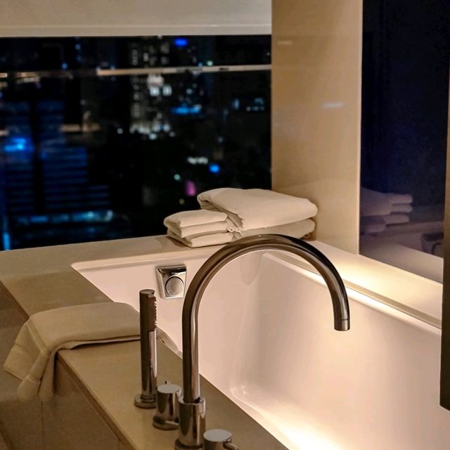  เปลี่ยนโหมดมาพักผ่อน กลางเมืองกันที่ Mode Sathorn