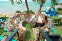 3 Mermaids คาเฟ่สุดฮิตของพัทยา