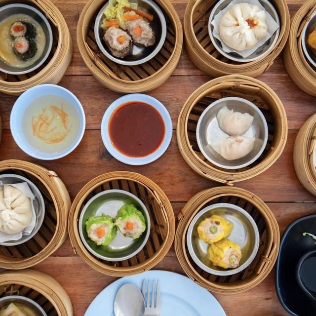 Dim Sum Cafe' - Kamala 