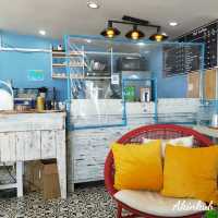 คาเฟ่ริมทะเล สัตหีบ
