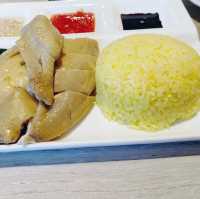 將軍澳，靚屋苑 , 會所餐廳！CLUB APUS ！