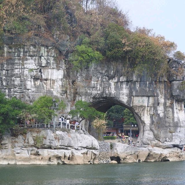 桂林山水甲天下 訾洲園景甲桂林