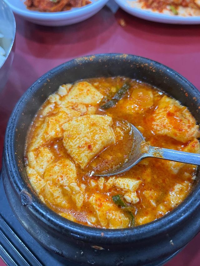 【韓国グルメ】安くて美味しいスンドゥブチゲのお店🌶