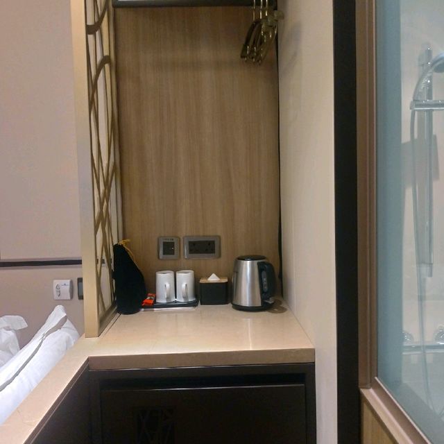 深水埗藝術精品酒店 「E」