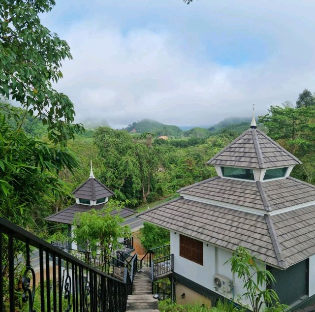 Magical Mountain View Resort