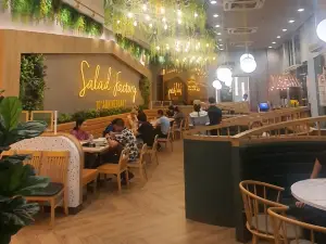 Salad Factory - BEEHIVE Lifestyle Mall
