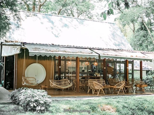 คาเฟ่ปากช่อง ☀️Assana Cafe☀️