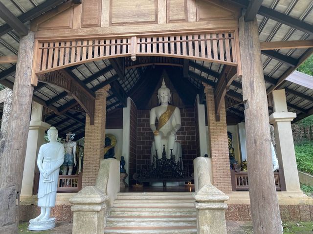 ทริปไหว้ขอบคุณ ‘วัดผาลาด’
