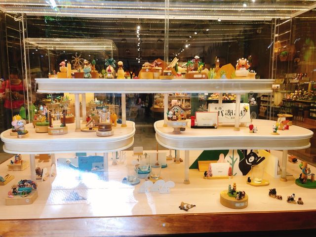 台北｜🎪🎵🎶 Wooderful life 華山店