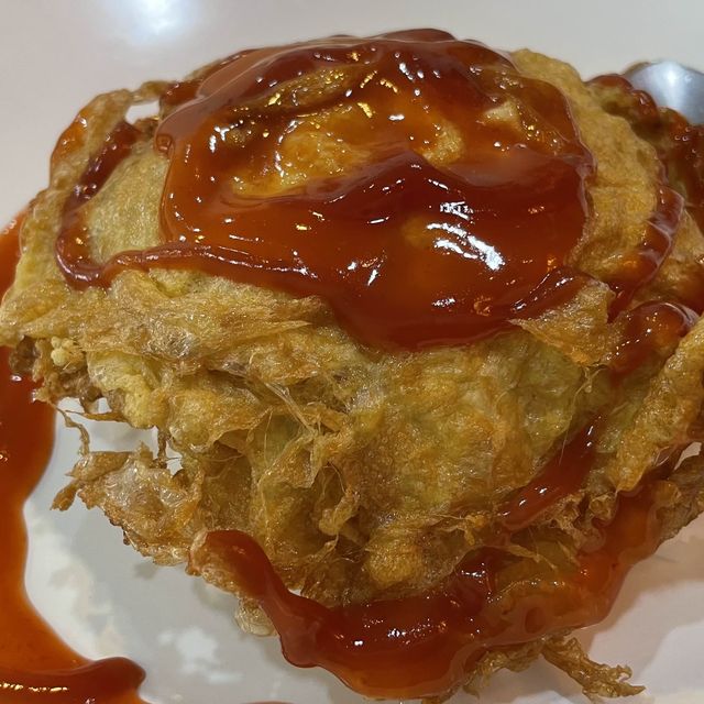ข้าวไข่เจียว แกงเขียวหวานไก่  มื้อนี้อร่อยดี 59 บ.