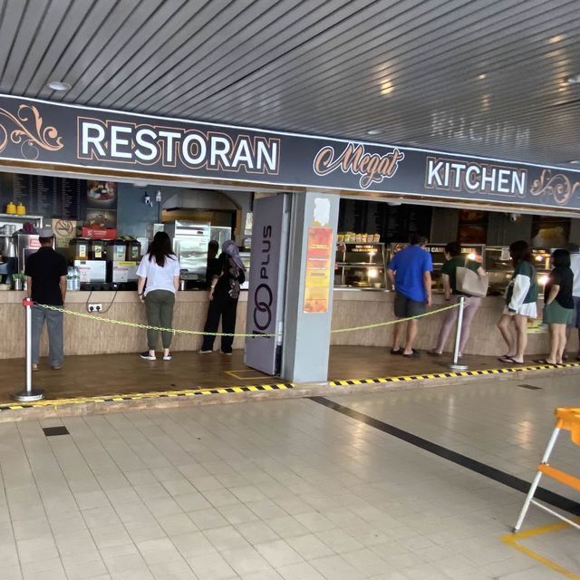 Restaurant MEGAT Kitchen 