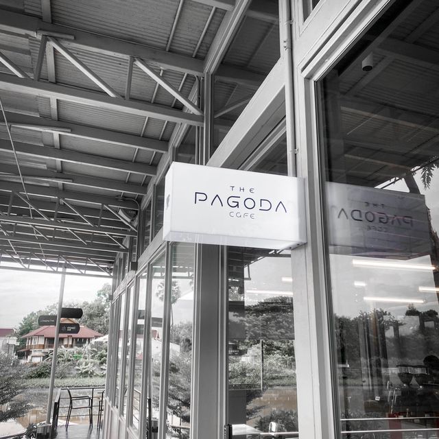 คาเฟ่คาใจไปด้วยกันไหม…