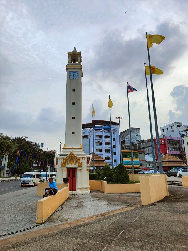 clock tower hatyai🙏🏼 clock tower hatyai🙏🏼