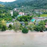 ที่พักเกาะช้าง ติดทะเล🌊
มีหาดส่วนตัว แค่คนละ 750 บาท💵