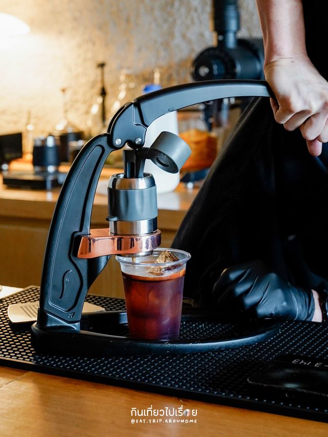 ☕️ BlackHills Bkk ร้านกาแฟ Slow Bar ย่านลาดพร้าว