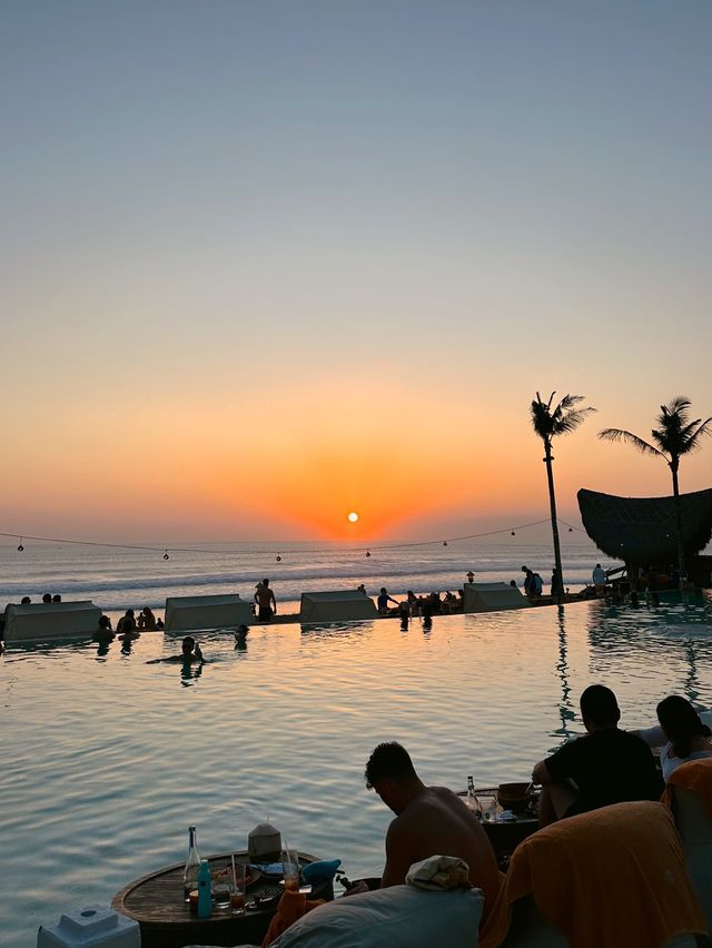 Best Minimalist Beach Club in Bali! 