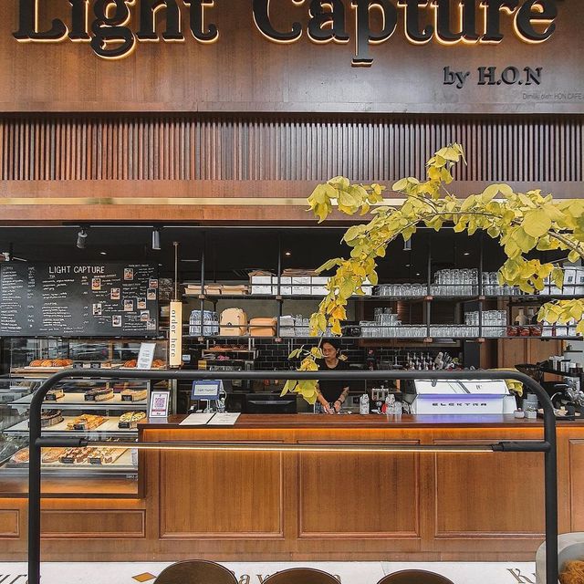 Light Capture Light Capture Cafe by H.O.N 🇲🇾 | Trip.com Kuala Lumpur City Centre
