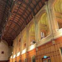 「阿德雷德大學般樂頓會堂」：南澳必遊景點建築畫風更顯得古老莊重，美輪美奐