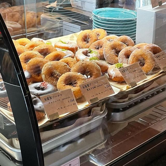 「TAKAMURA COFFEE ROASTERS」：簡約風格，絕對口碑佳