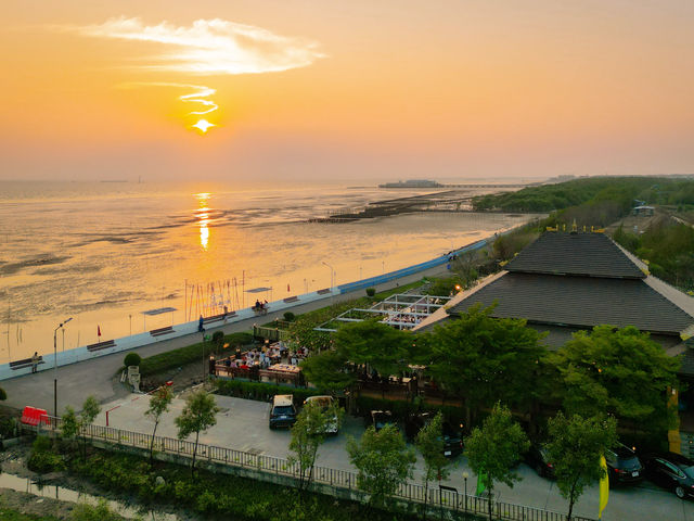ร้านอาหารริมทะเล 📍บางปู
