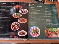 “ลาบสนามกีฬา”ร้านอาหารเหนืออร่อย จ.เชียงราย