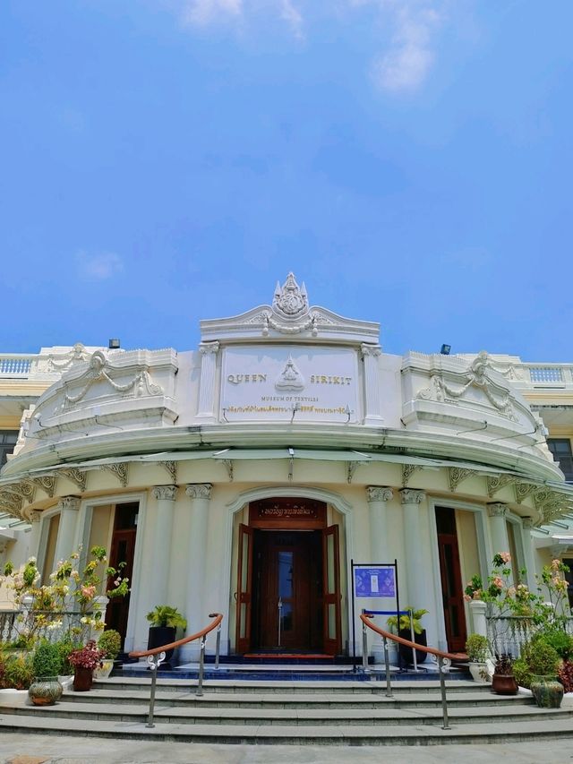 曼谷丨大皇宮的周圍也很好逛丨詩麗吉王后泰絲博物館