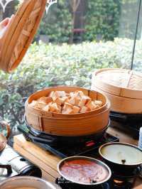 บุฟเฟ่ต์ข้าวต้มมื้อดึกที่ BlueSpice Cafe
