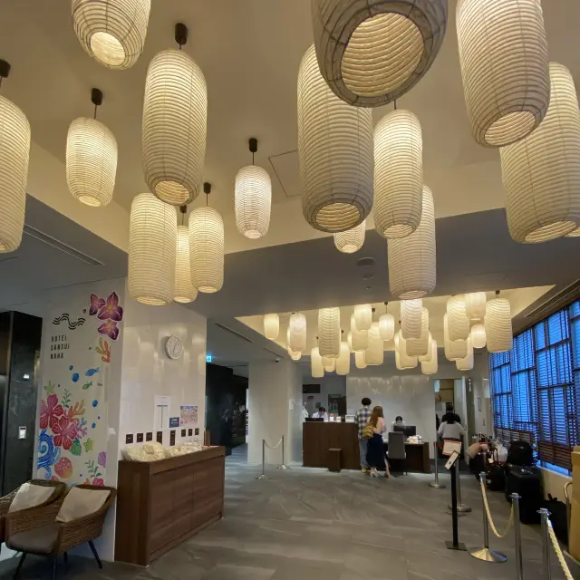 Hot Springs in the Bustling City! Okinawa Naha Sansui Hotel.