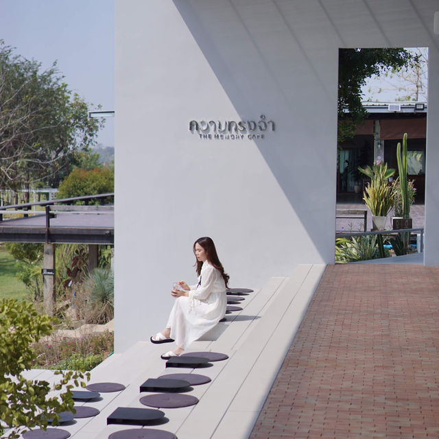 ที่เที่ยวอุบล วิวภูเขา ความทรงจำคาเฟ่