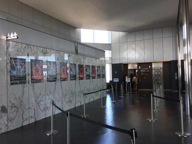 俯瞰東京：白天的展望台與夜晚的光影魅力