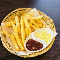 🍭 NAI NOY cafe & bistro คาเฟ่สไตล์มินิมอล