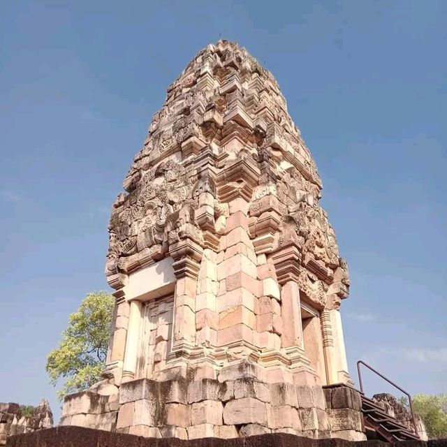 อารยธรรมขอมในถิ่นไทย