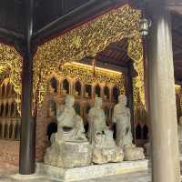 Bái Đính Pagoda: Home to Vietnam’s Largest Buddha Statue!