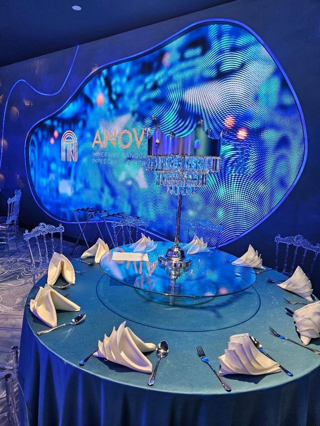 Stunning blue ocean-themed banquet hall