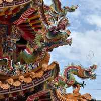 台灣高雄精美佛廟建築