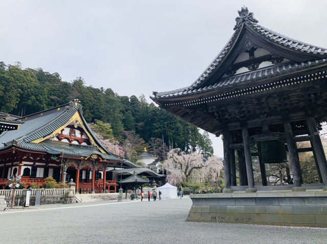 身延山　久遠寺