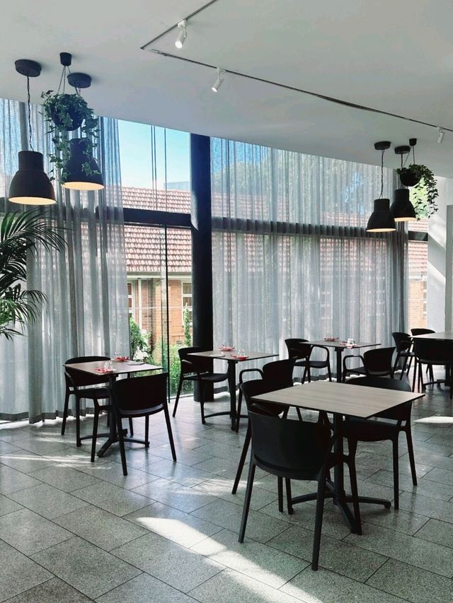 🇦🇺Elegant Restaurant and Bar in Spring Hill, Queensland, Australia