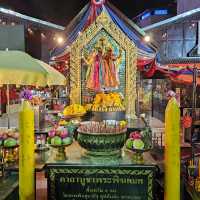 เทวาลัยพระพิฆเนศ [ MRT ห้วยขวาง]