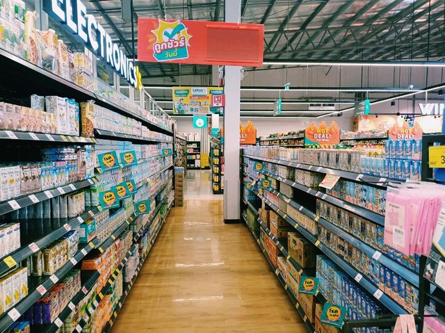 【泰國芭提雅中部地區】Lotus's Go Fresh大超市：特產水果齊全，適合逛街購物