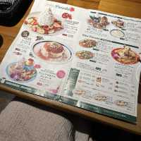 【岐阜観光】パンケーキ美味しい！フードエリアにハワイを発見👀🩷