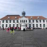Explore Old Batavia