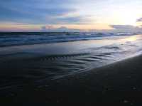 เที่ยวหาดเเม่รำพึง