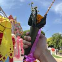 แขวนโคมที่ลานอนุสาวรีย์พระนางจามเทวี