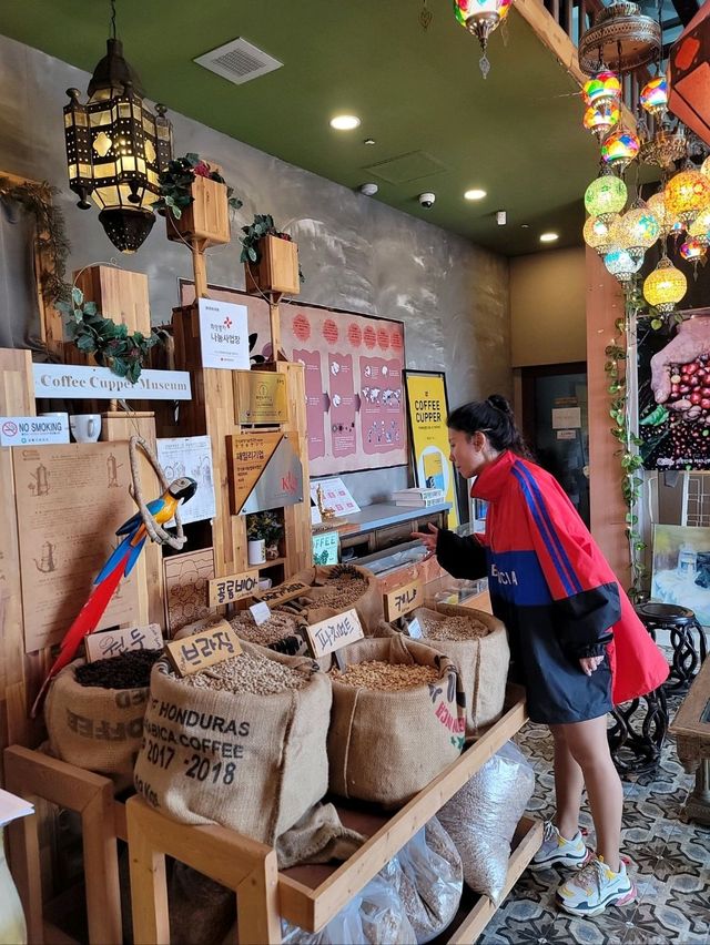 커피의 모든것이 다 있는 강릉카페☕️