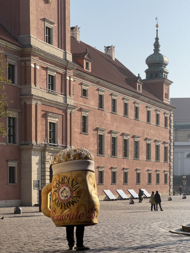 Ever wondered how royals used to live? The answers could be found here…for free!