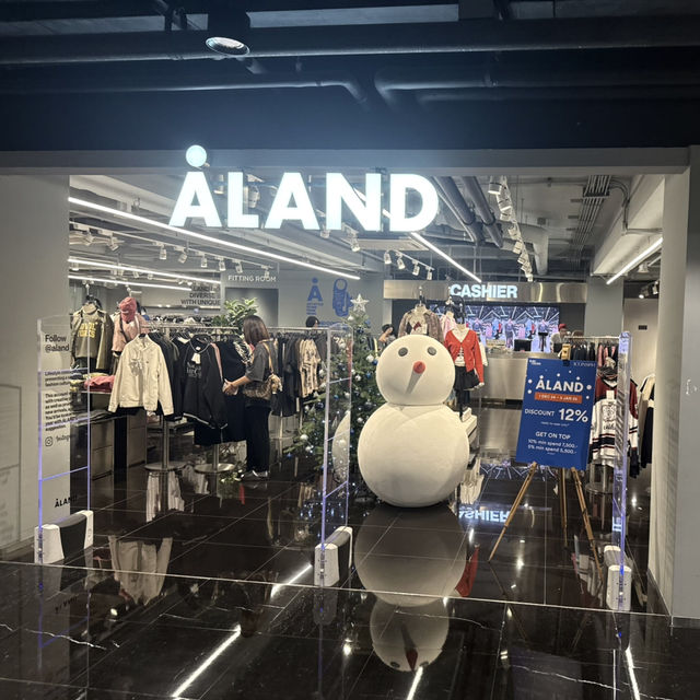Celebrate the Season at Aland Shop
