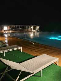 Lovely lakeside hotel with spa